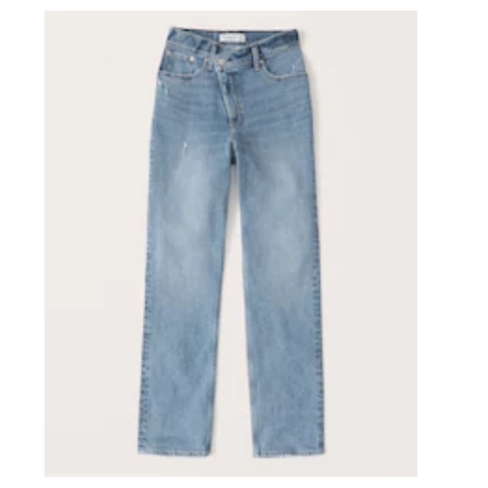 A&F Ultra High Rise 90s Straight Jean
